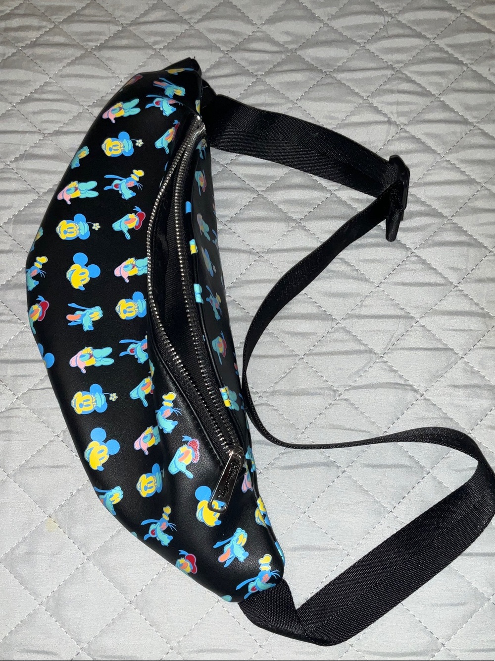 Cakeworthy Black Mickey Mouse Pattern Fanny Pack NWOT